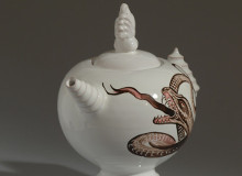 Snake teapot, Shanghai, 2013